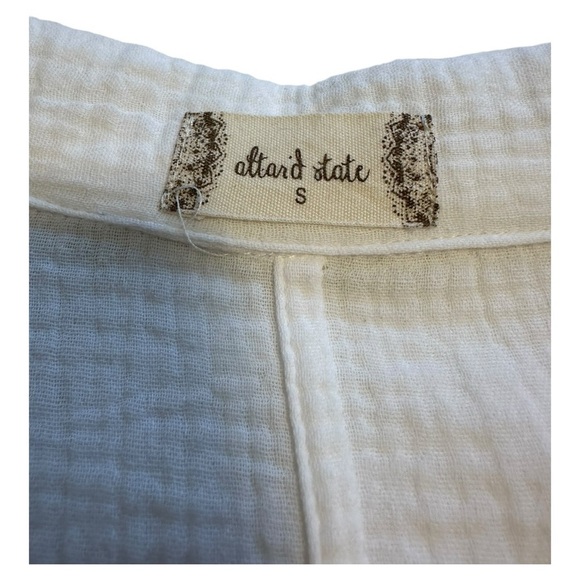 Altar'd State | White Gauze Button Down Blouse - Size Small - Picture 2 of 7
